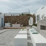 A Mykonos Отель