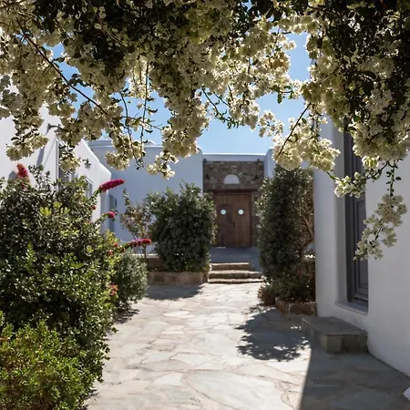 A Mykonos 4* Mykonos Town