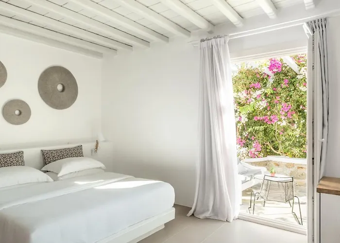 A Mykonos Отель 4*