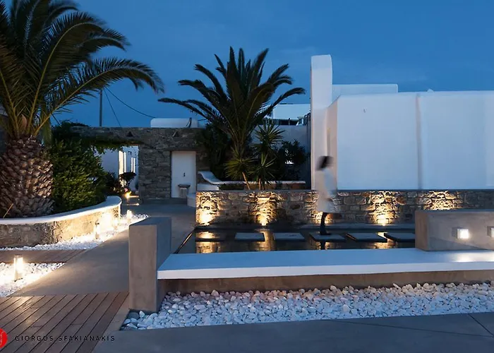 Отель A Mykonos 4*