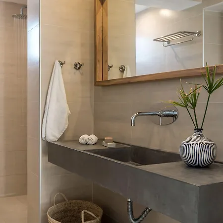A Mykonos Hotel 4*